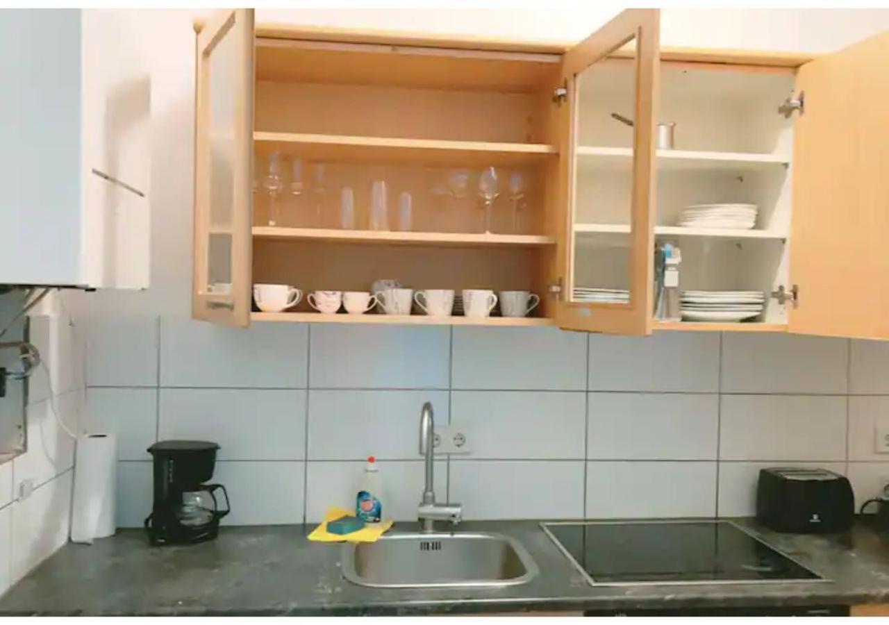 Sweet 1Br Apt. Simmering - Ideal For Longstays Wien Eksteriør billede